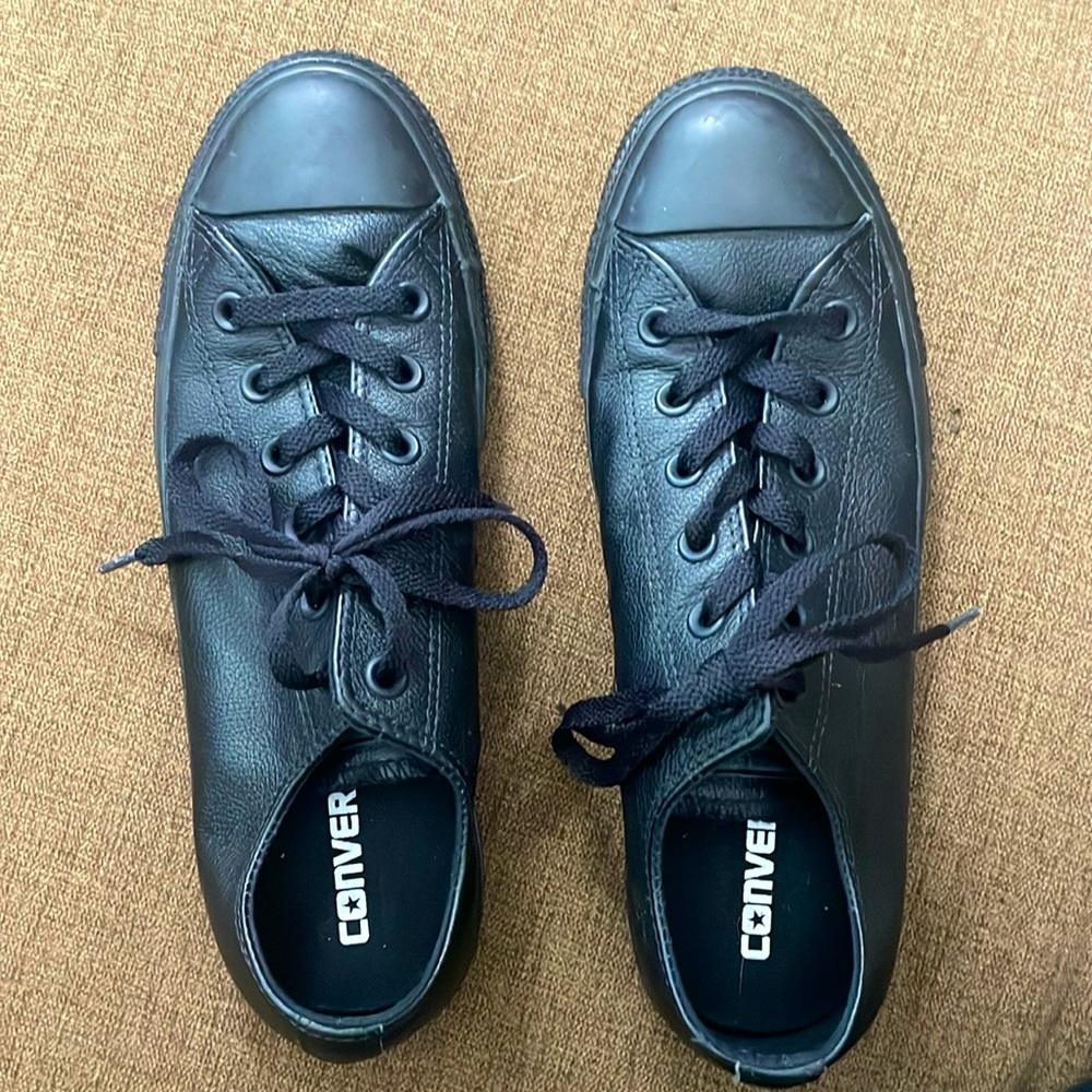 Converse Black Leather Sneakers Size 10 Men’s